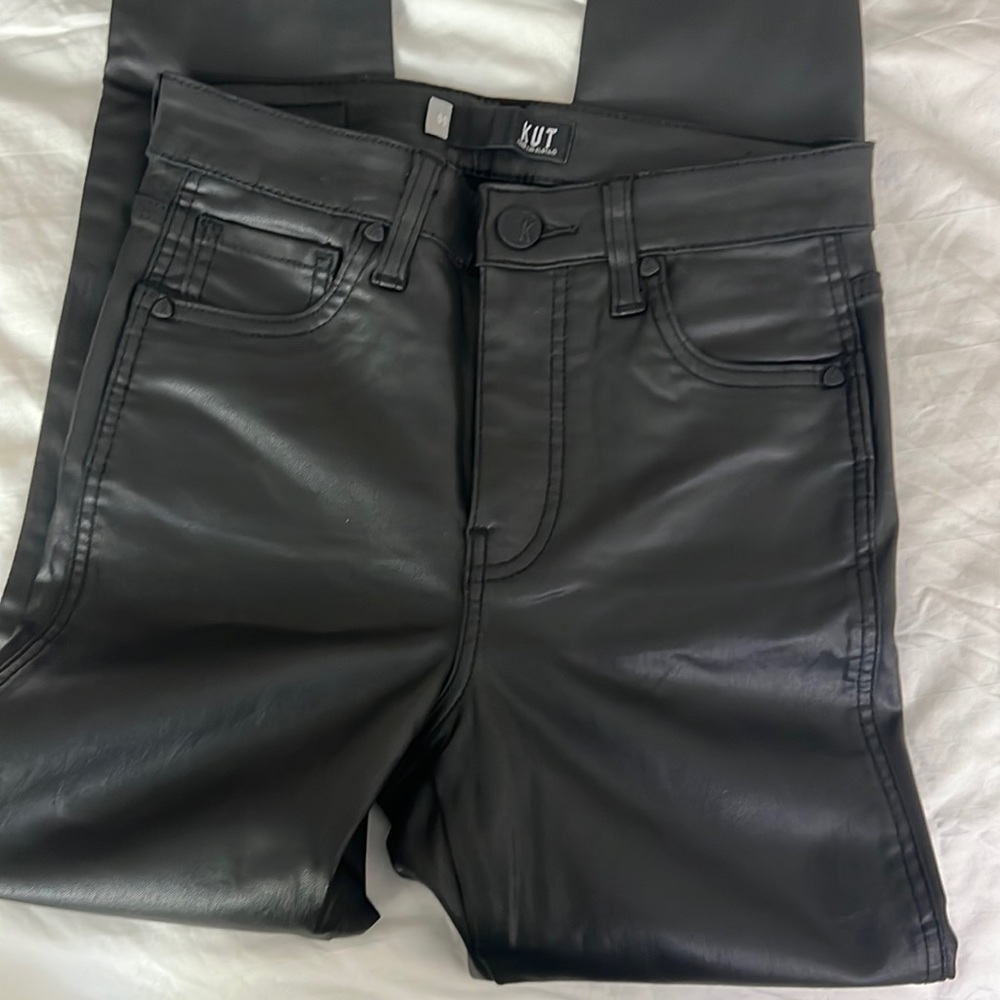 Kut from the Kloth Fab Ab High Rise ankle skinny Jean